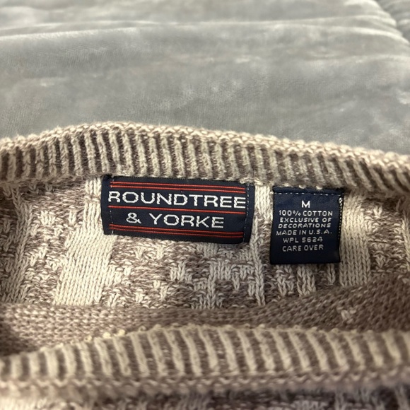 Vintage Eagle Detailing Embroidered Knit Sweater, Vintage USA Made - Picture 2 of 12